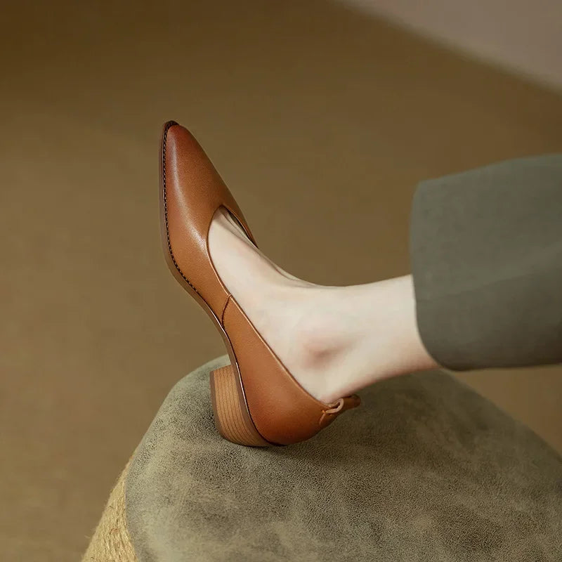 Nora&Lea™| Helen Classic Pumps
