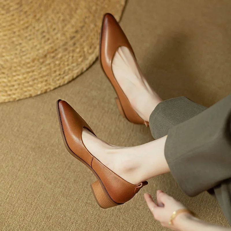Nora&Lea™| Helen Classic Pumps