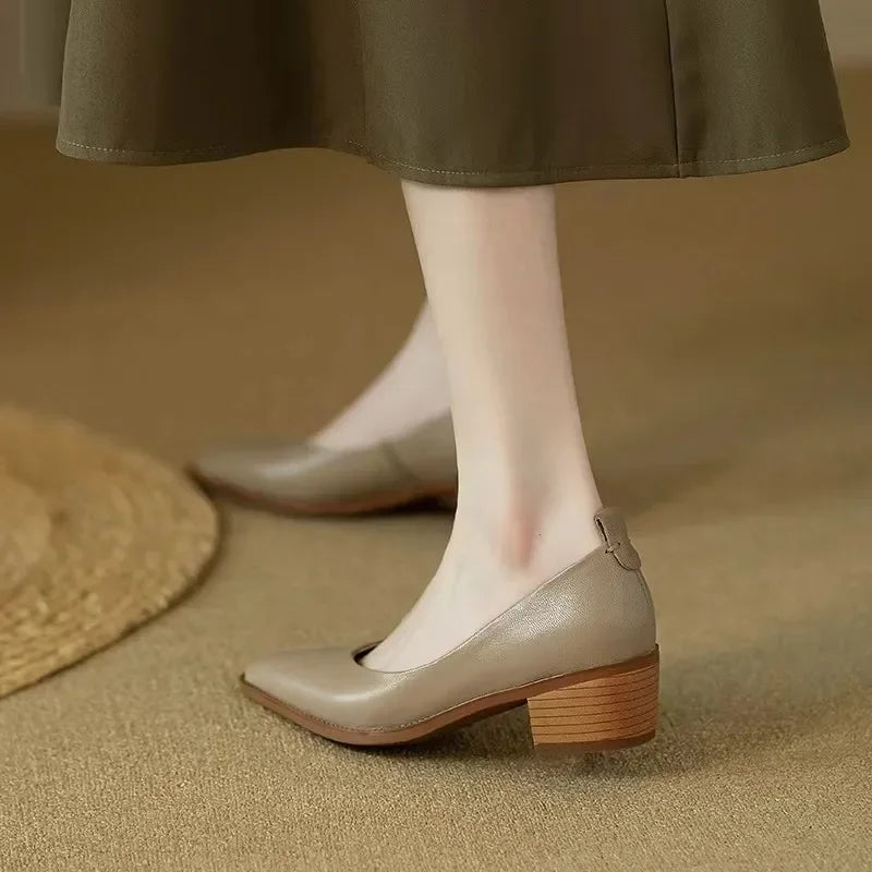 Nora&Lea™| Helen Classic Pumps